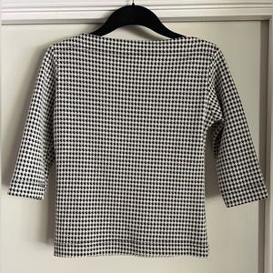 Vivien of Holloway Small Dogtooth Slash Neck Top